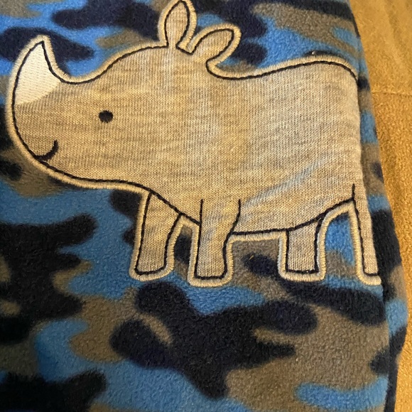 Carters 3piece baby boy bundle size 0-3 mo - Picture 6 of 10